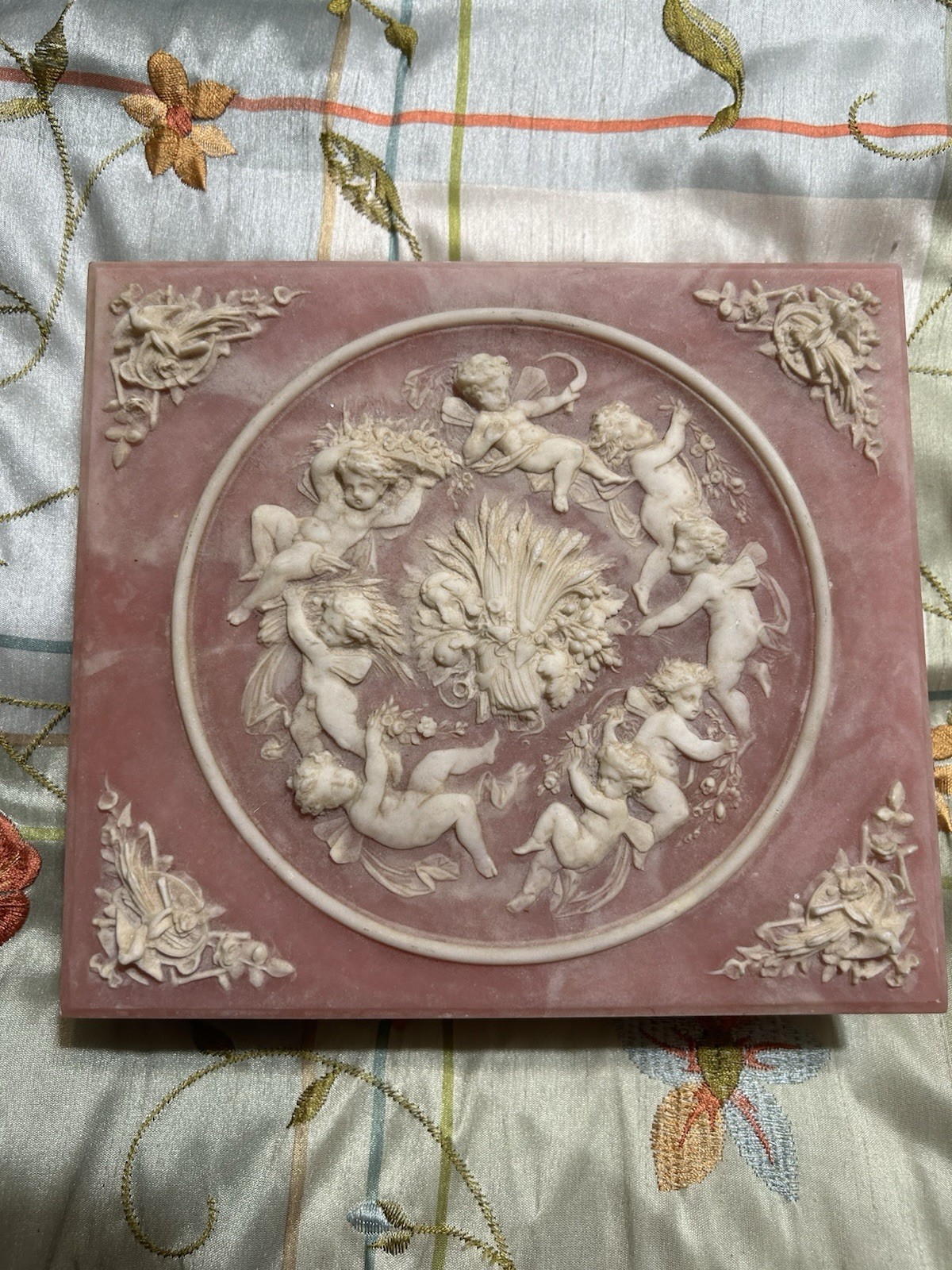 Incolay Stone Hinged Jewelry Box Trinket Scroll Floral Vintage