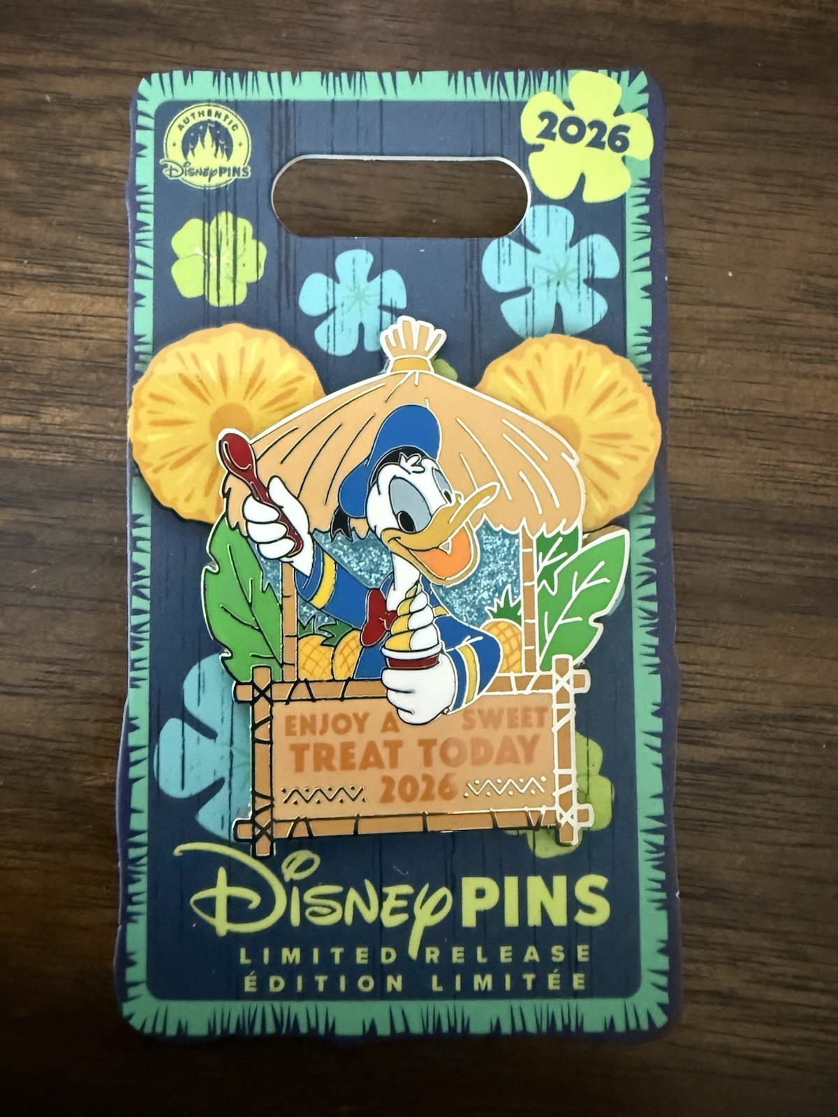 Disney  2026 Donald Duck Sweet Treat Pin - Limited Release