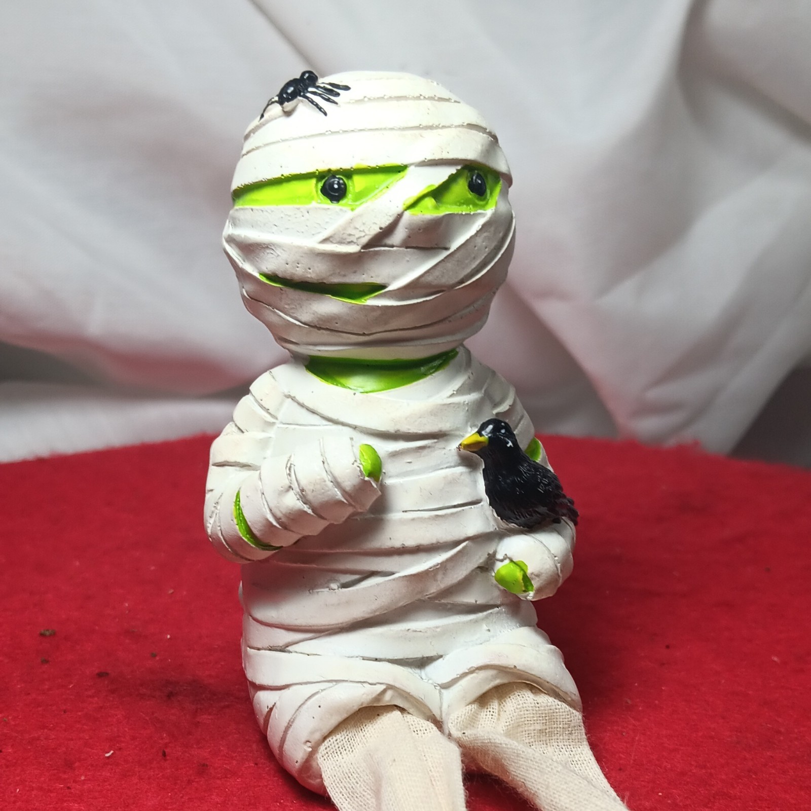 Halloween Mummy Figurine Resin Fabric Dangly Legs w/ Bird Spider Decor