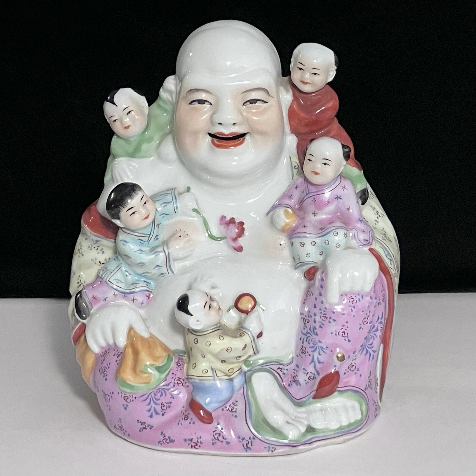 VINTAGE CHINESE Good Luck BUDDHA / Beautifully Modeled / Expertly Hand Painted