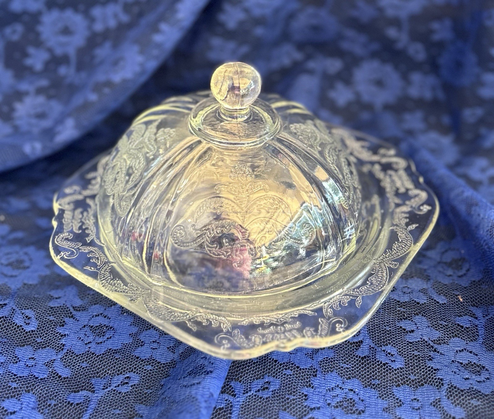Vtg 1930s Federal Glass Madrid Pattern Clear Etched Covered Butter Dish Vtg 1930s Federal Glass Madrid Pattern Clear Etched Covered Butter Dish