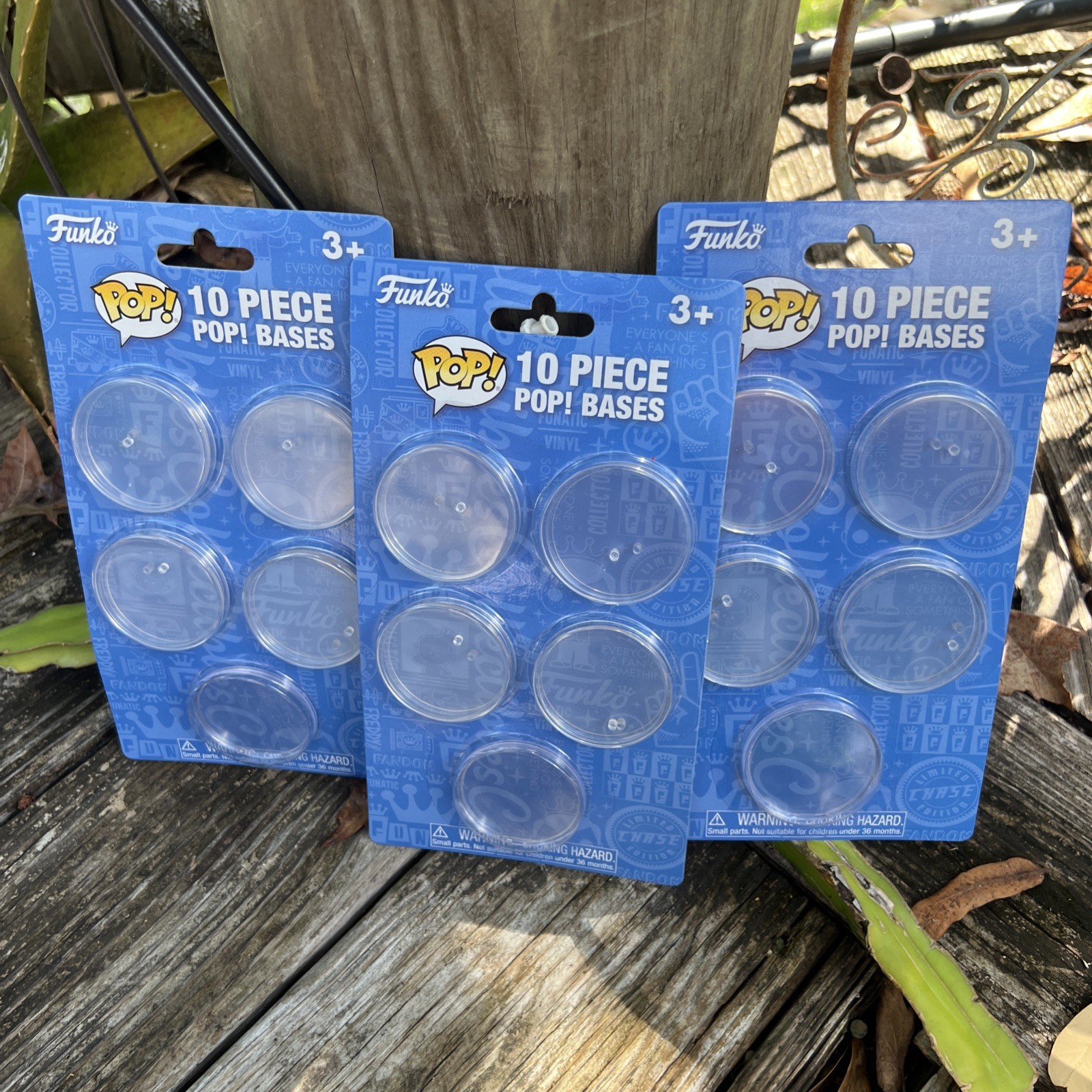 3 count of 10 30 Total Funko Pop Stand Bases Clear Pack of 10 (FUN51033) 3 count of 10 30 Total Funko Pop Stand Bases Clear Pack of 10 (FUN51033)