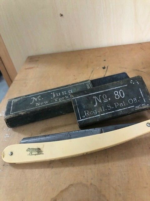 Vintage Geneva straight razor - Made in New York- M.Jung Box included