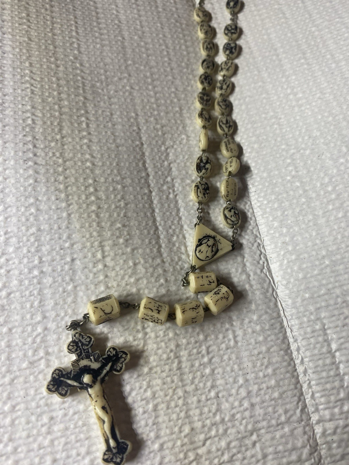 Vintage 1950s Cesare Civelli Roma Ivorine Rosary Terra Delle Catacombe Relic