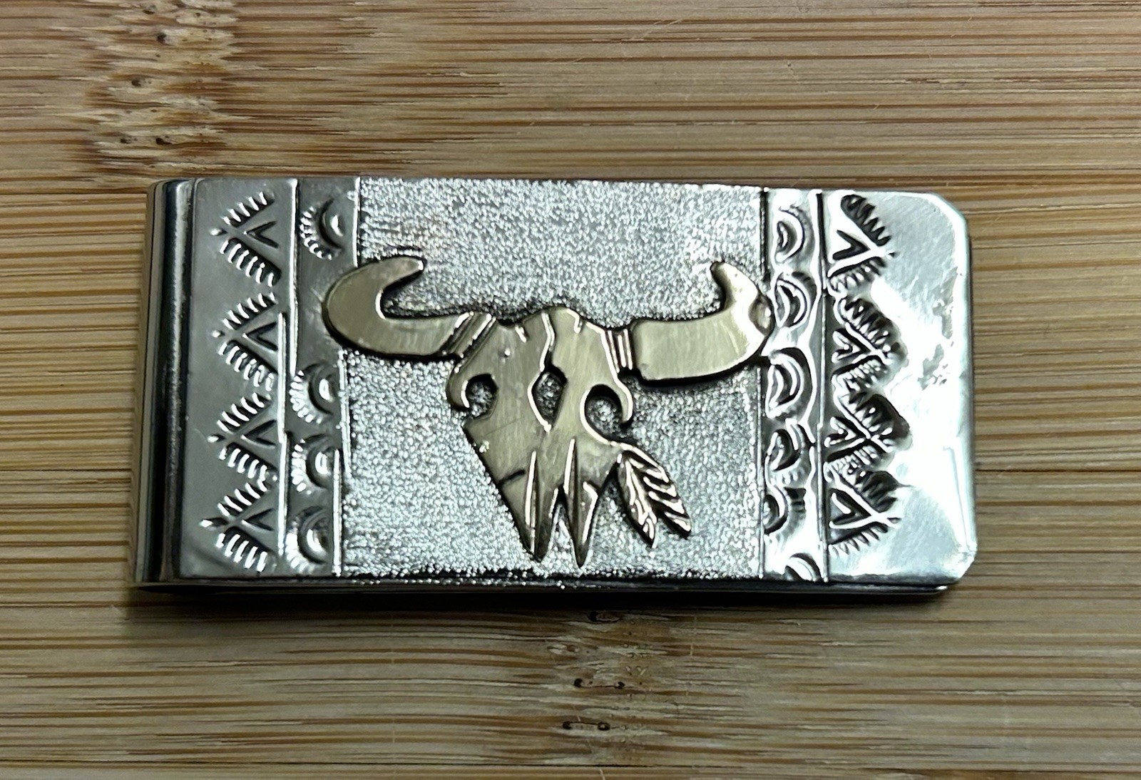 NWT Navajo Genevieve Jones Skull Money Clip 925 Sterling Silver 12K Gold Fill NWT Navajo Genevieve Jones Skull Money Clip 925 Sterling Silver 12K Gold Fill
