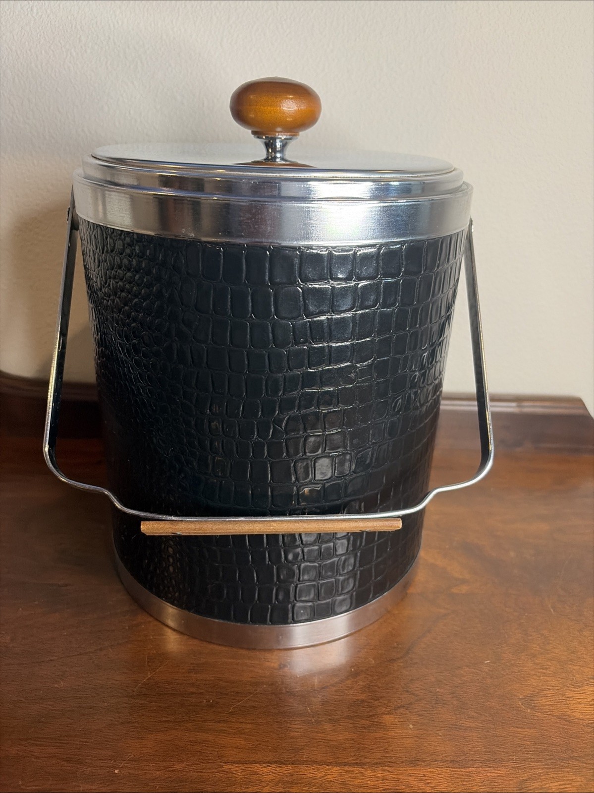 Vintage MCM KROMEX Chrome and Faux Black Alligator Leather Ice Bucket Vintage MCM KROMEX Chrome and Faux Black Alligator Leather Ice Bucket