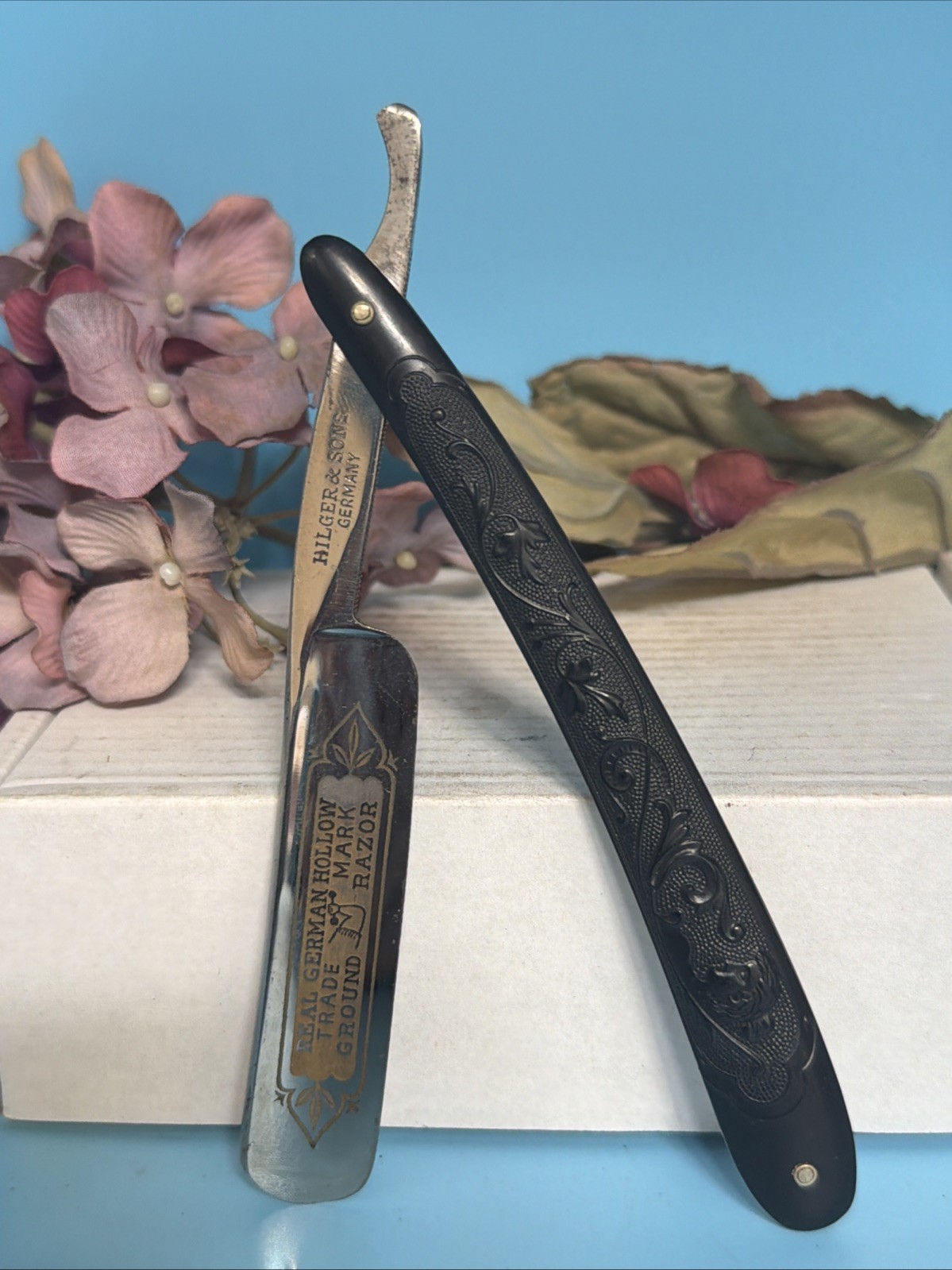 Antique Hilger & Sons Hollow Trade Mark Straight Razor Germany Ornate Celluloid