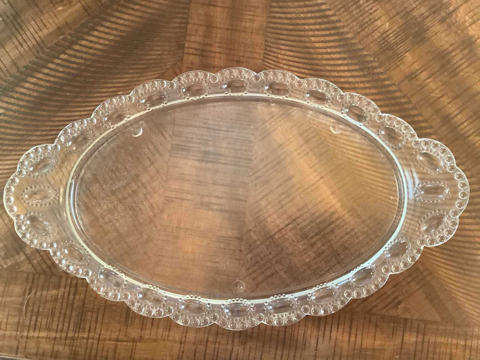 Vtg Victorian Vanity Tray Clear Glass Scalloped Hobnail Bubble Edge LE Smit Bath