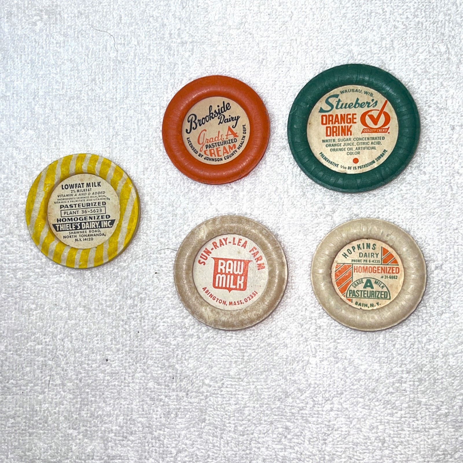 Lot of 5 Vintage NOS Milk Bottle Caps Brookside Stueber's Hopkins Thiele's
