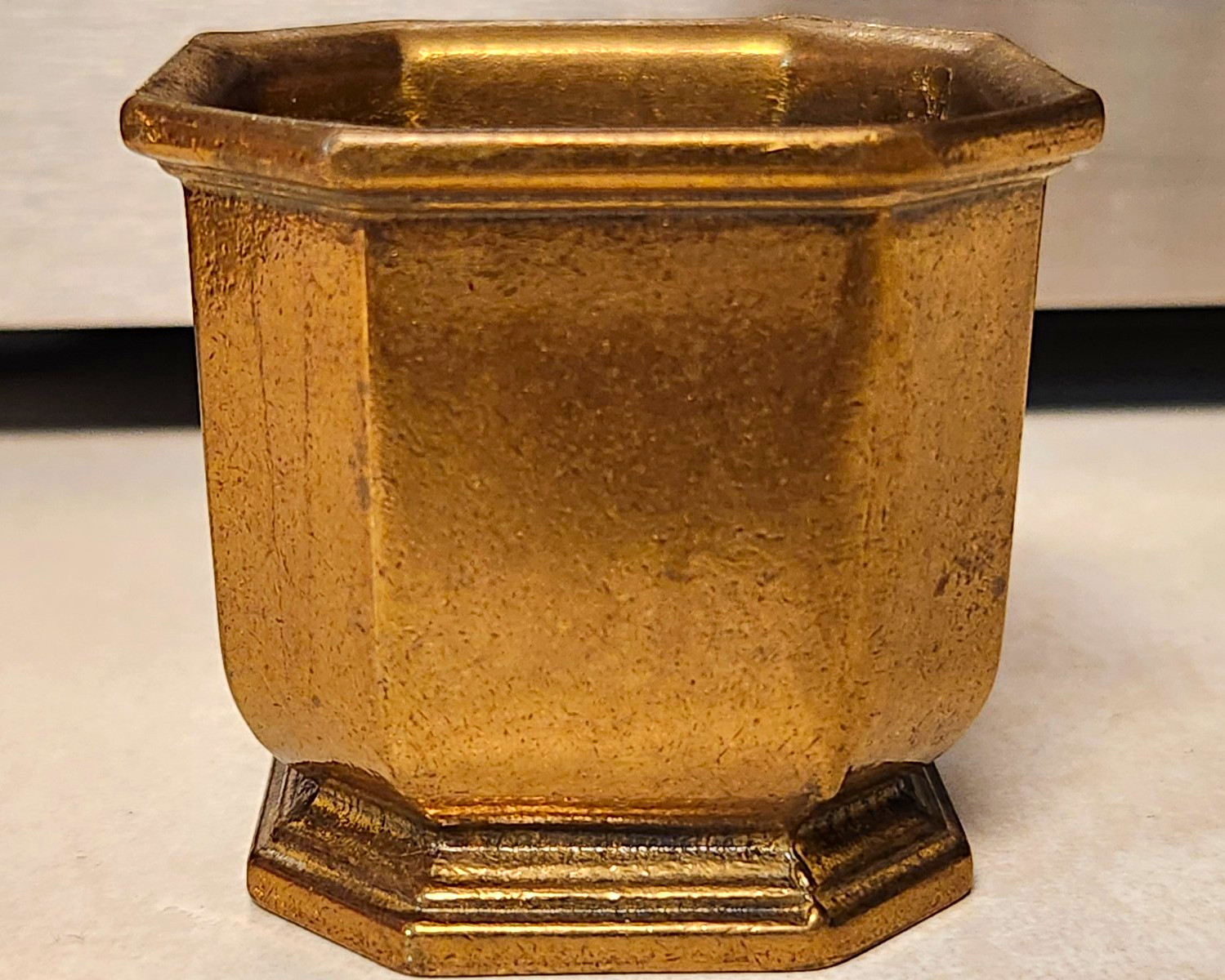 Vintage Solid Brass Octagonal Planter – Faceted Pedestal Cashe/Succulent Pot Vintage Solid Brass Octagonal Planter – Faceted Pedestal Cashe/Succulent Pot