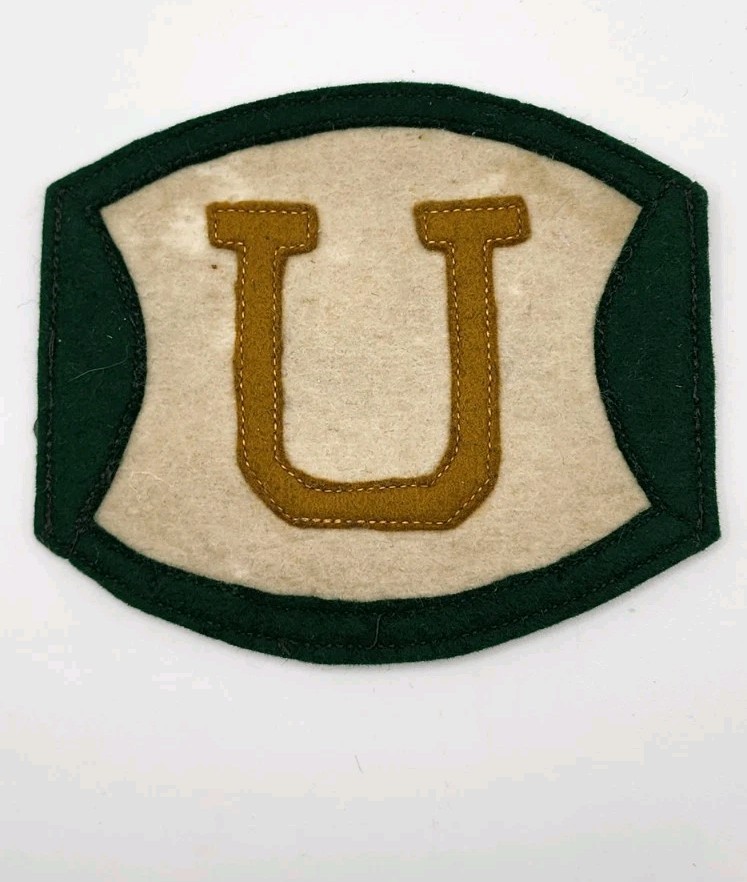 VINTAGE FELT U UNIVERSITY JACKET PATCH VINTAGE FELT U UNIVERSITY JACKET PATCH