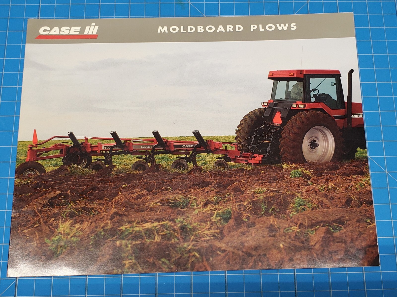 Case IH Moldboard Plows Sales Guide 1987