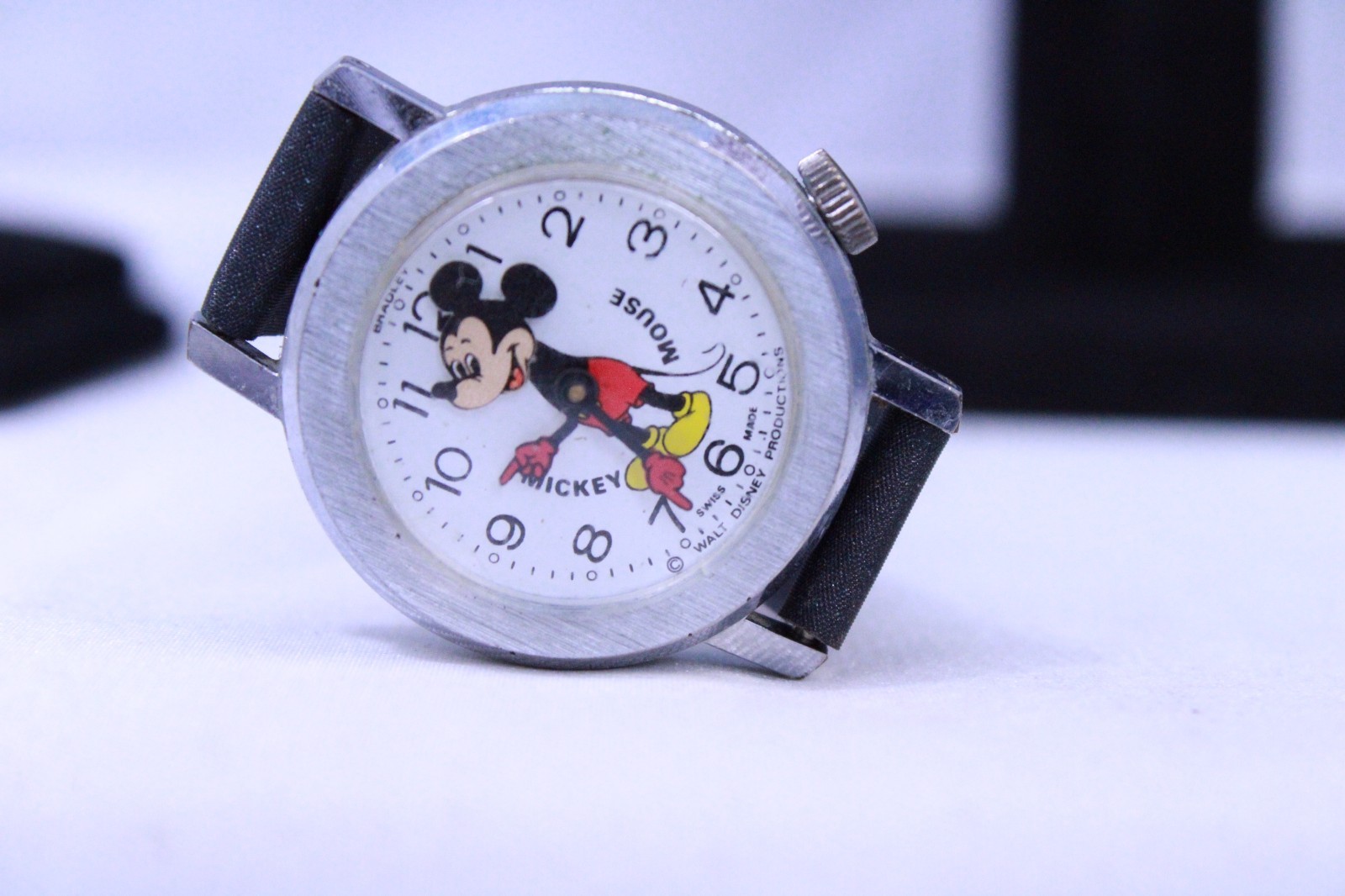 Vintage Bradley Mickey Mouse Nodding Head Swiss Watch Vintage Bradley Mickey Mouse Nodding Head Swiss Watch