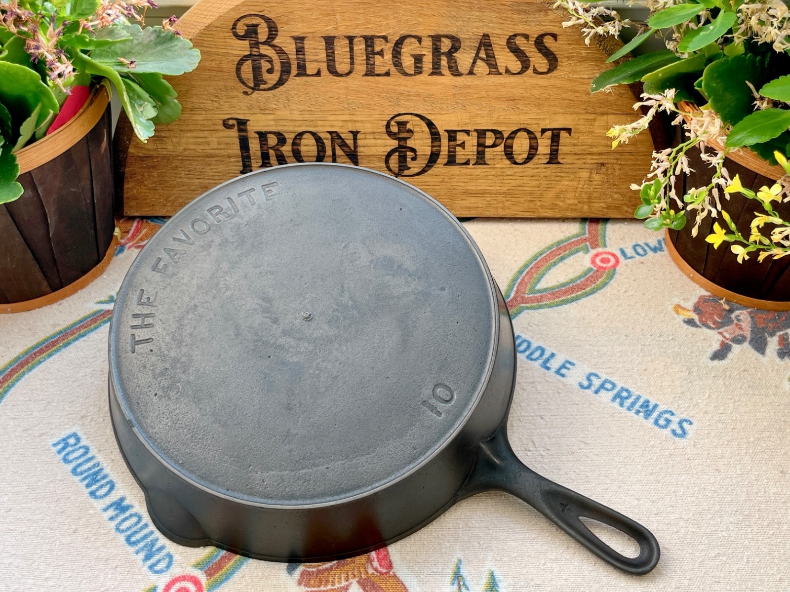 Columbus Hollow Ware #10 