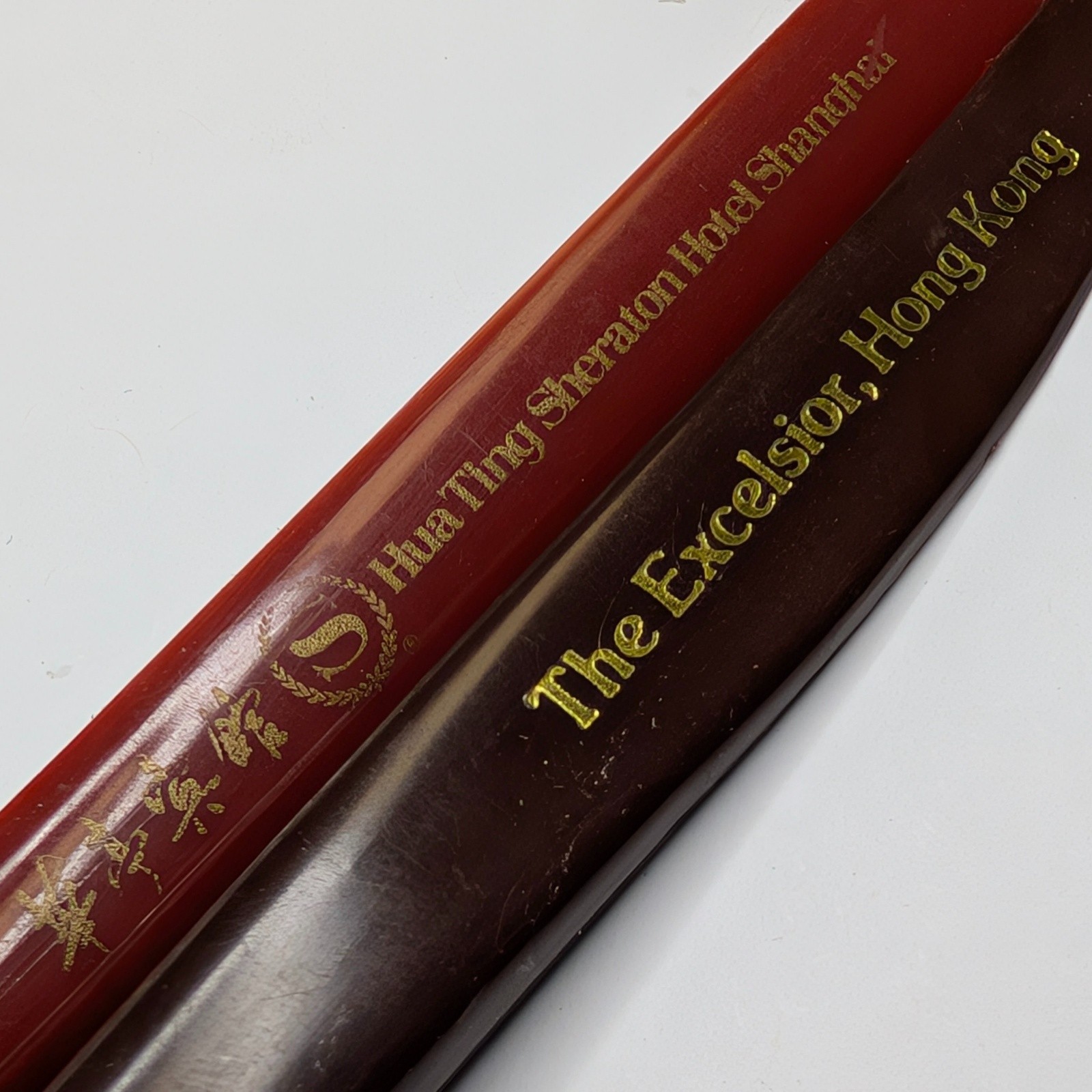x2 LOT c1970s Hong Kong Shanghai China Hotel Pens Advertising Sheraton Rare G19