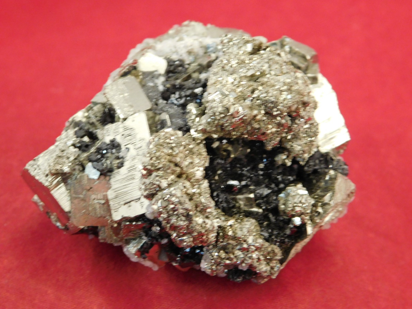 Larger PYRITE CUBE Cluster with Sphalerite 100% Natural From Peru 289gr