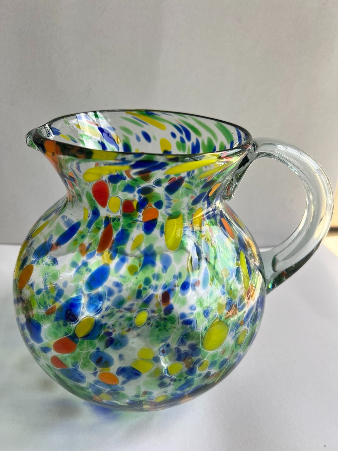 Dos Sueños Mexican Hand Blown Art Glass Pitcher Multicolor Confetti Speckled 7.5