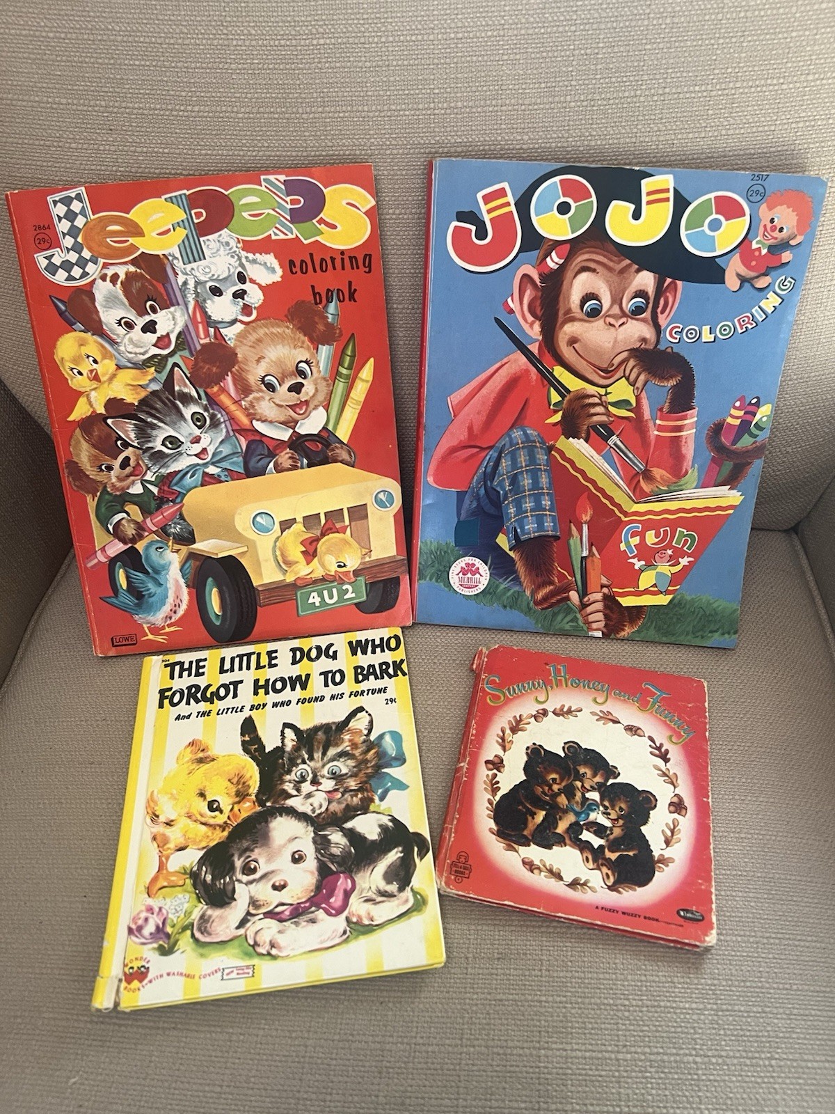 Vintage 1940s–60s Children’s Books Lot Jeepers JoJo Coloring + Fuzzy Wuzzy Bears