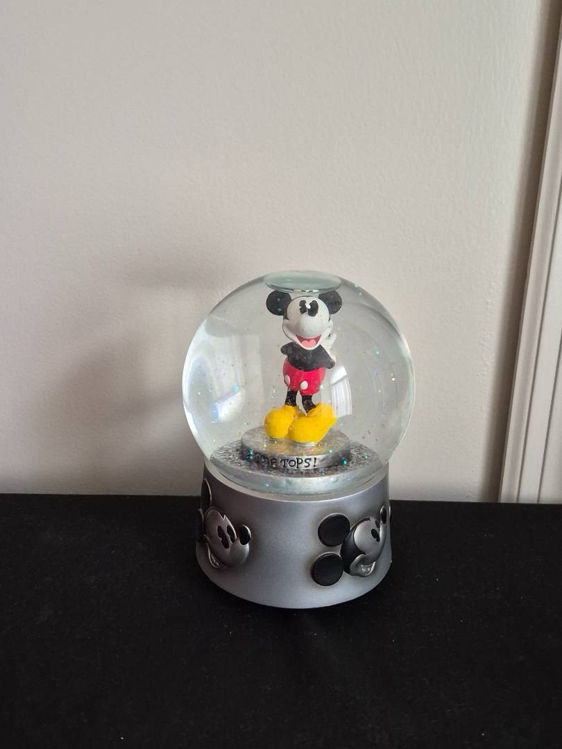 Enesco Disney Snow Globe Mickey Mouse March You\'re Tops Musical Plays 6\