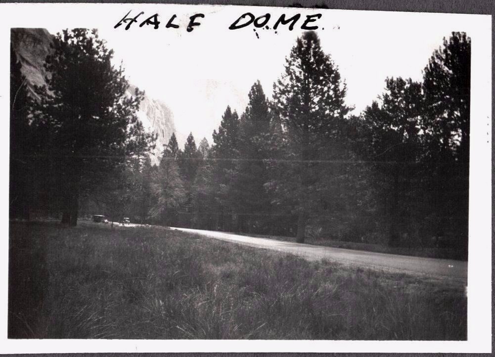 VINTAGE PHOTOGRAPH 1930\'S HALF DOME YOSEMITE PARK CALIFORNIA OLD CARS AUTO PHOTO