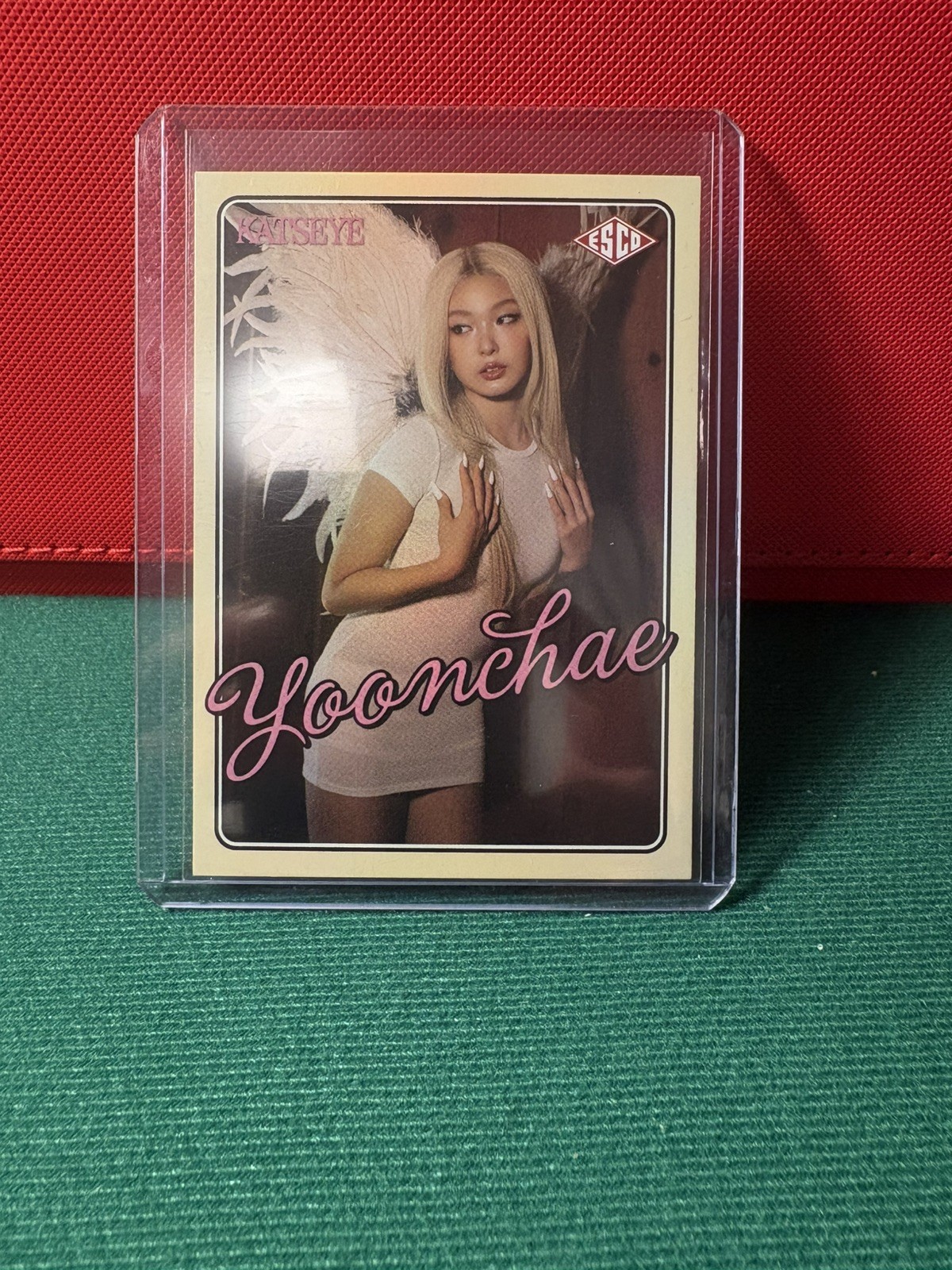​2026 ESCO HYBE GEFFEN KATSEYE Yoonchae #18 White Parallel # /700