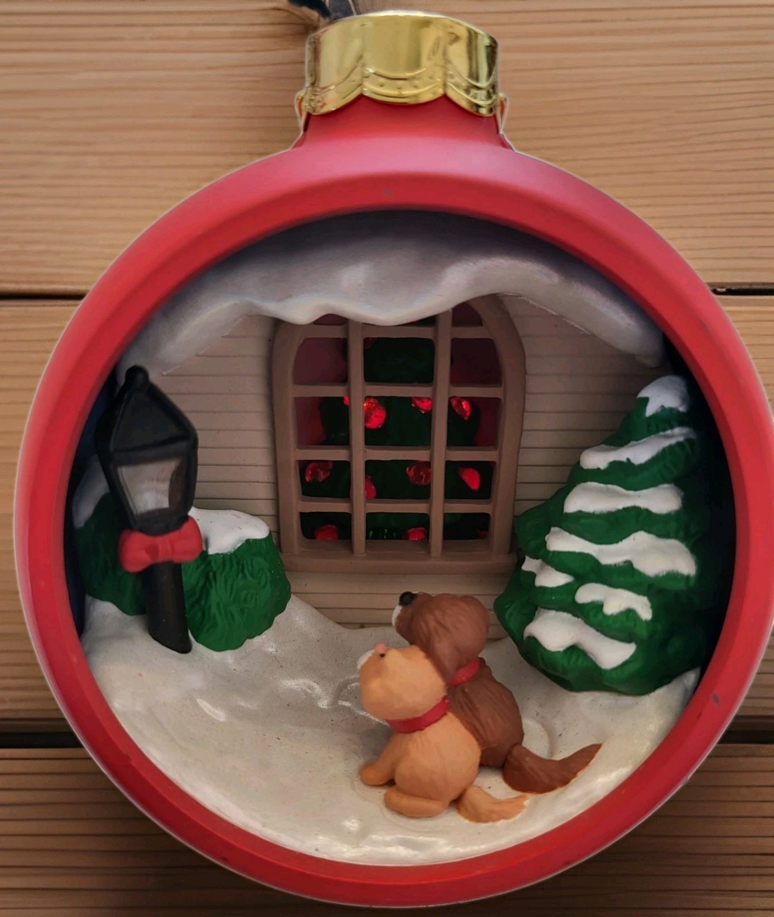 Vtg91\' Hallmark Keepsake Holiday Glow Magic Light Ornament+Light Plug EUC 4\ Vtg91\' Hallmark Keepsake Holiday Glow Magic Light Ornament+Light Plug EUC 4\