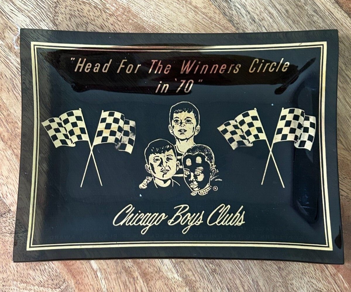 Vintage Chicago Boys Club bent glass tray 1970 Para Gift