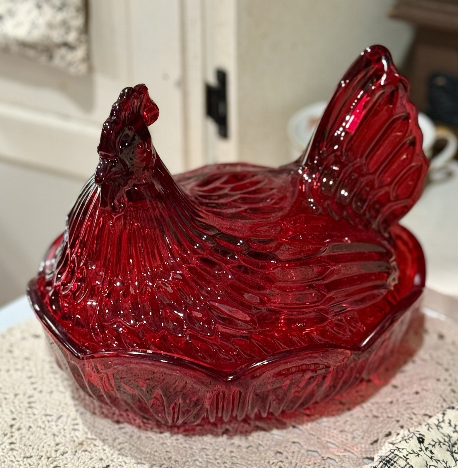 Handcrafted Glass Red Hen On Nest, Large, 9x5” Removable Lid,  Etched