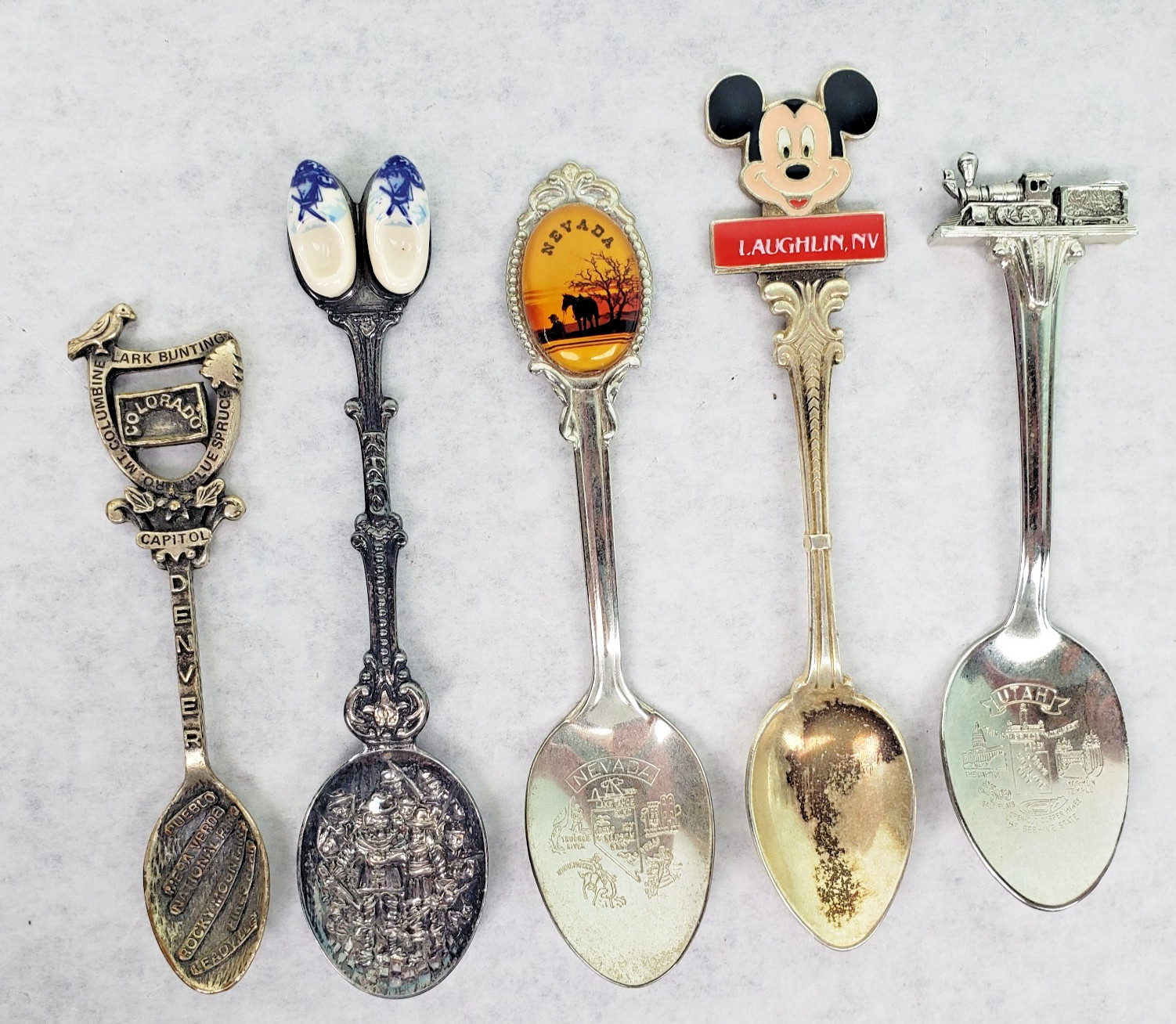 Lot of 5 Vintage Travel Souvenir Spoons Holland, Laughlin, Nevada, Denver & Utah