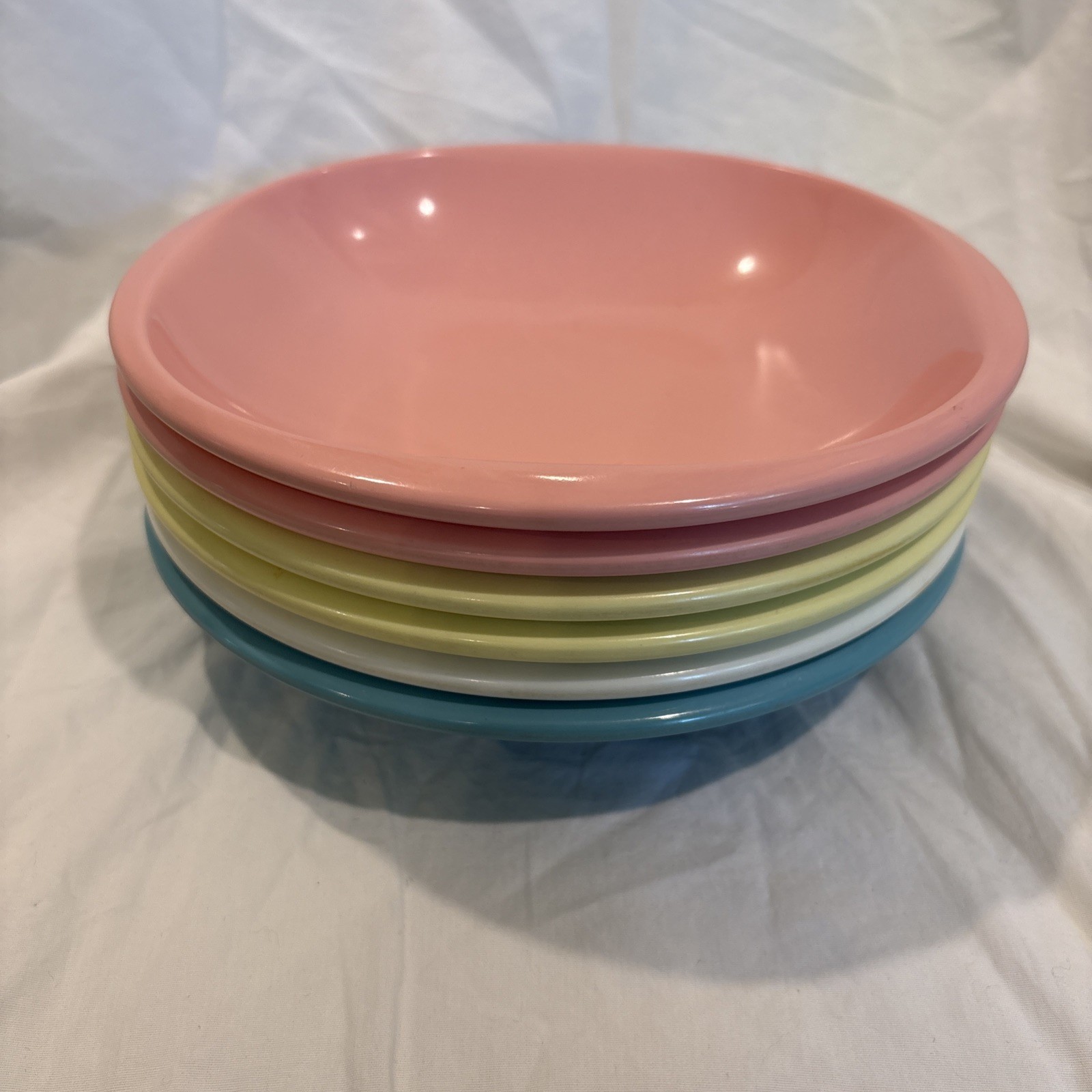 Set of 6 Vintage Melamine Boontonware Bowls 7.75” Set of 6 Vintage Melamine Boontonware Bowls 7.75”