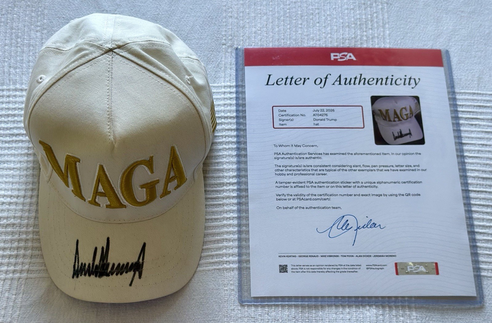 Rare Donald Trump Signed MAGA Hat PSA LOA 47th President Pike Provenance