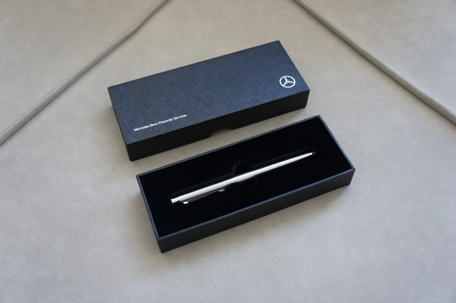 NIB Genuine Mercedes-Benz Financial Services Silver Ballpoint Roller Ball Pen