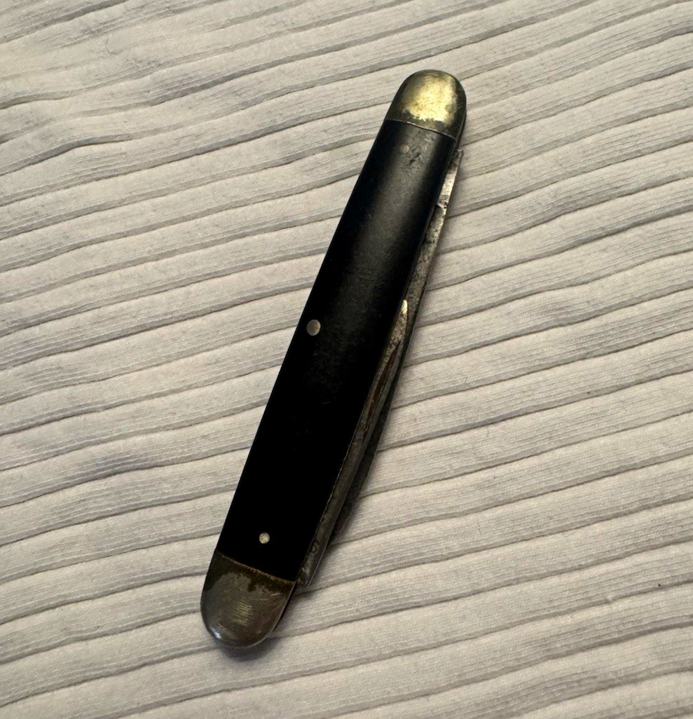 Vintage Cattaraugus Cutlery Little Valley NY 2 Blade Pocket Knife 2 7/8” USA Vintage Cattaraugus Cutlery Little Valley NY 2 Blade Pocket Knife 2 7/8” USA