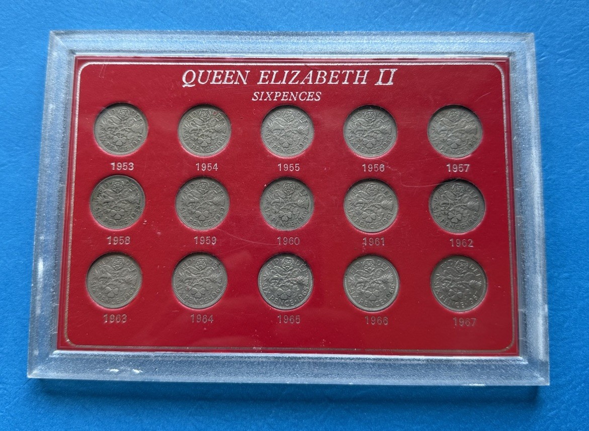 Queen Elizabeth II 1953 -1967 Sixpence Set Original Packaging Beautiful 15 Coins