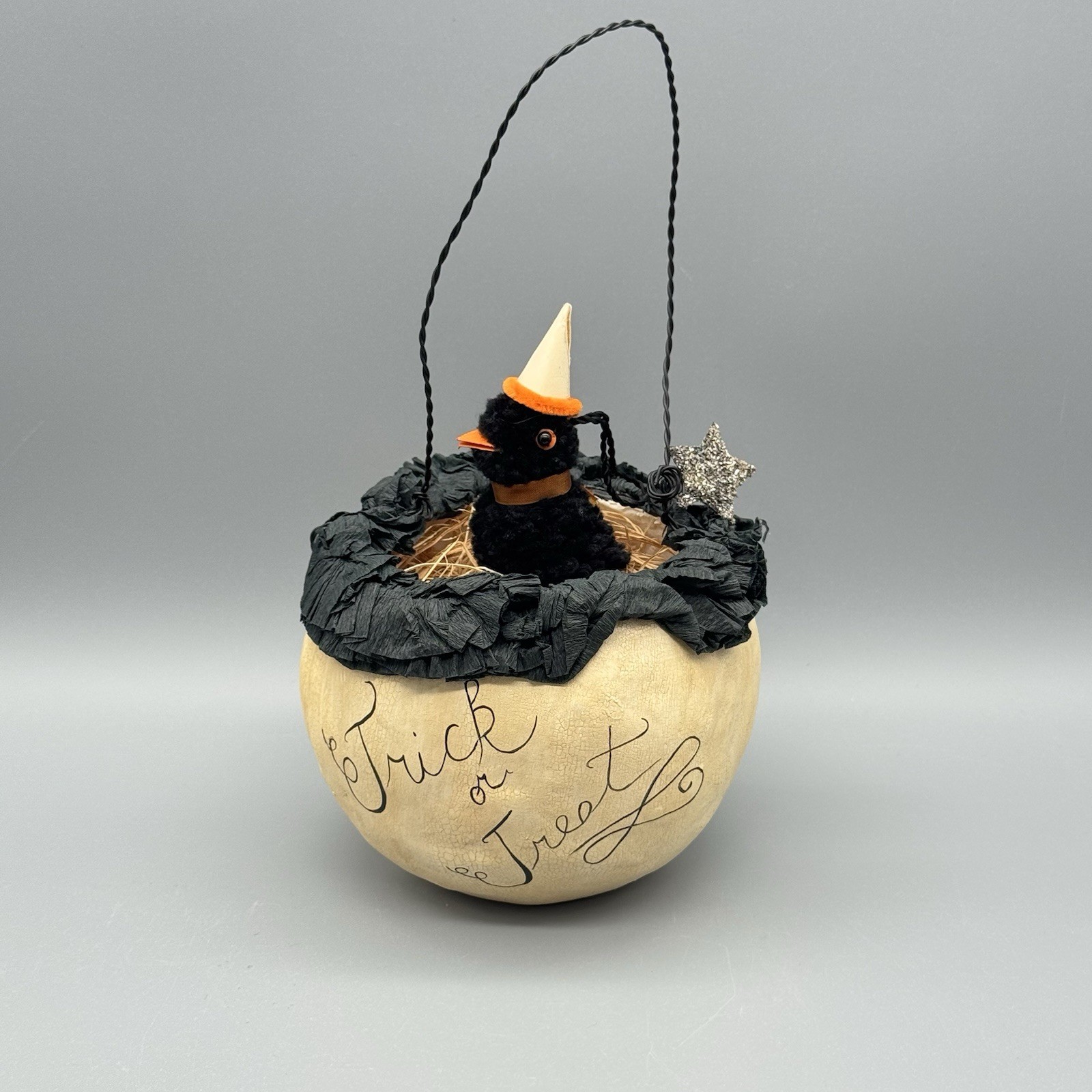 Vtg 2005 Nicol Sayre Halloween Trick or Treat Bucket Gourd Ornament Crow Bird Vtg 2005 Nicol Sayre Halloween Trick or Treat Bucket Gourd Ornament Crow Bird