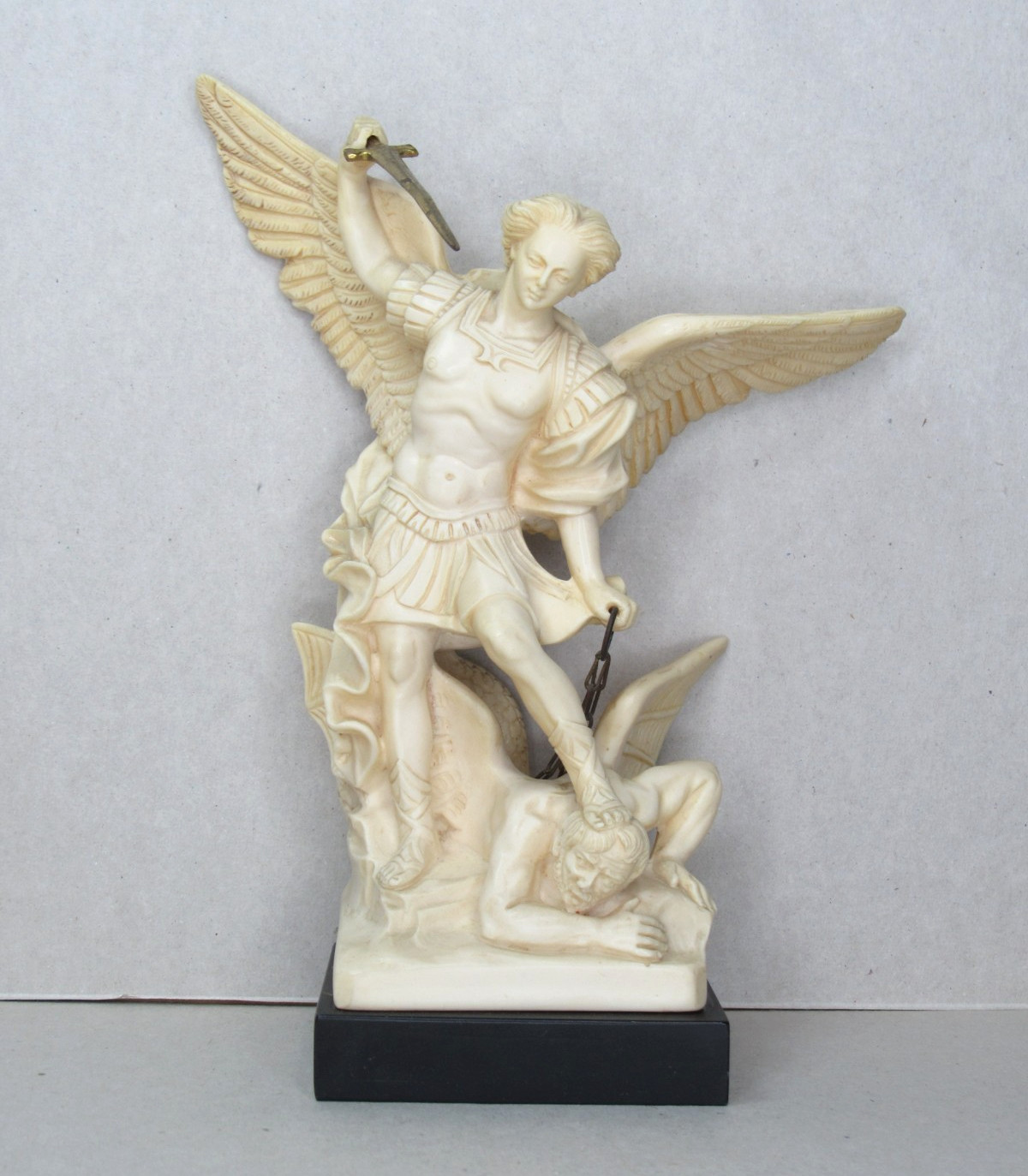 RARE Vtg St Michael Defeating Lucifer Satan w/ Sword Statue G Ruggeri Bianchi