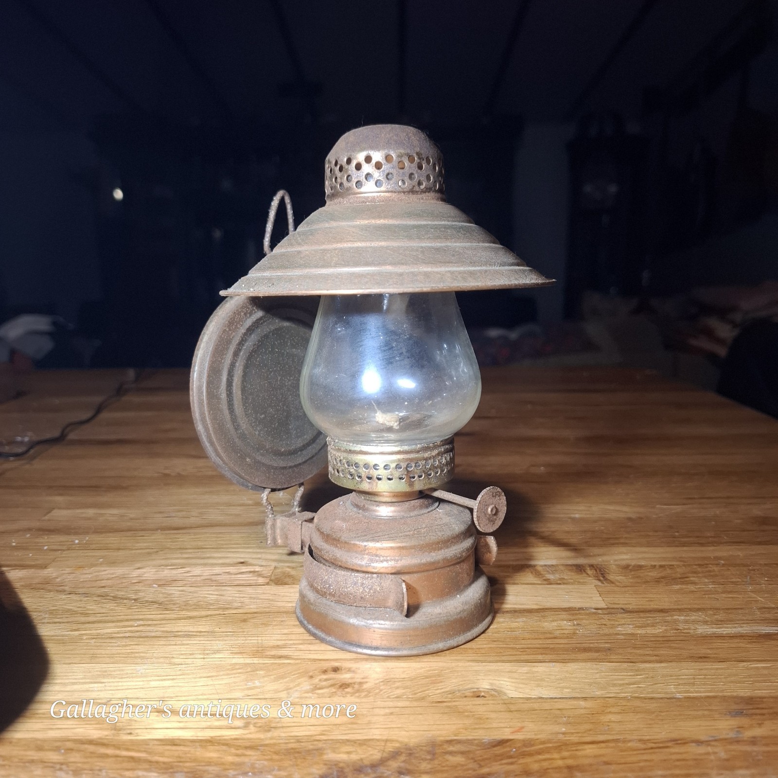 Vintage Hilco Miniature Kerosene Oil Lantern Lamp Swivel Wall Mount Hong Kong BE