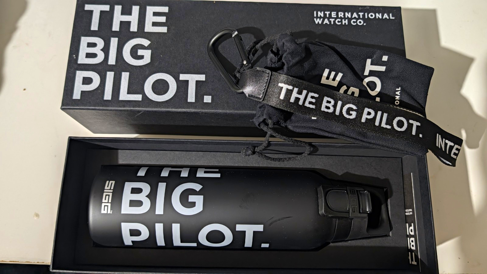 IWC Schaffhausen The Big Pilot SIGG Water Bottle Box Bag Strap Collectible