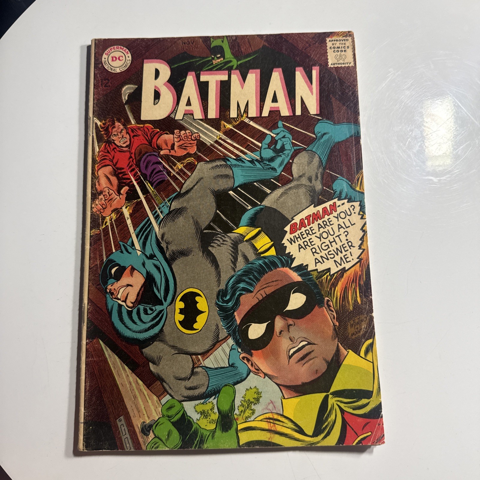 Batman #196 (DC Comics November 1967) Vintage Silver Age