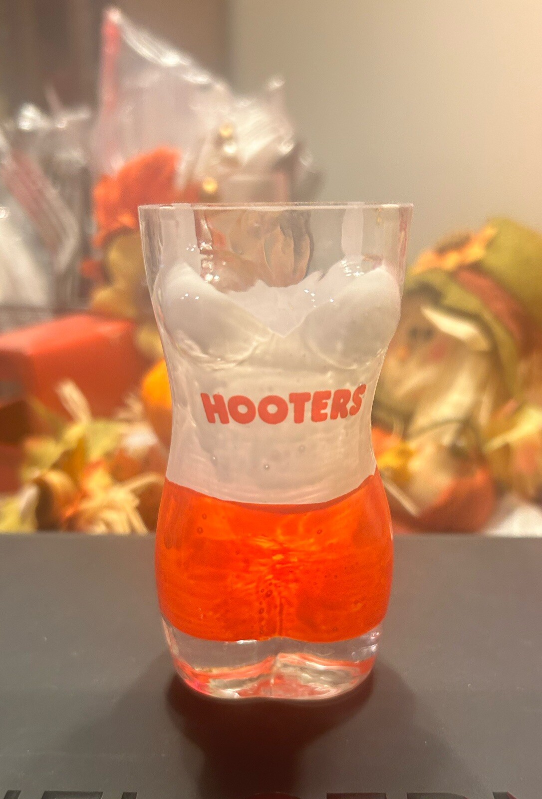 Rare HOOTERS Girls Shapely Shot Glass Sport Bar Restaurant Rare New