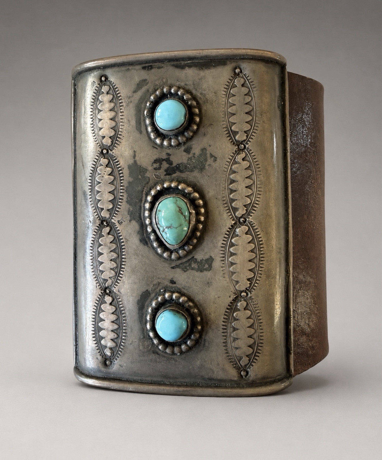 Nice 1930’s Navajo Ketoh with Three Turquoise Stones Sterling Silver