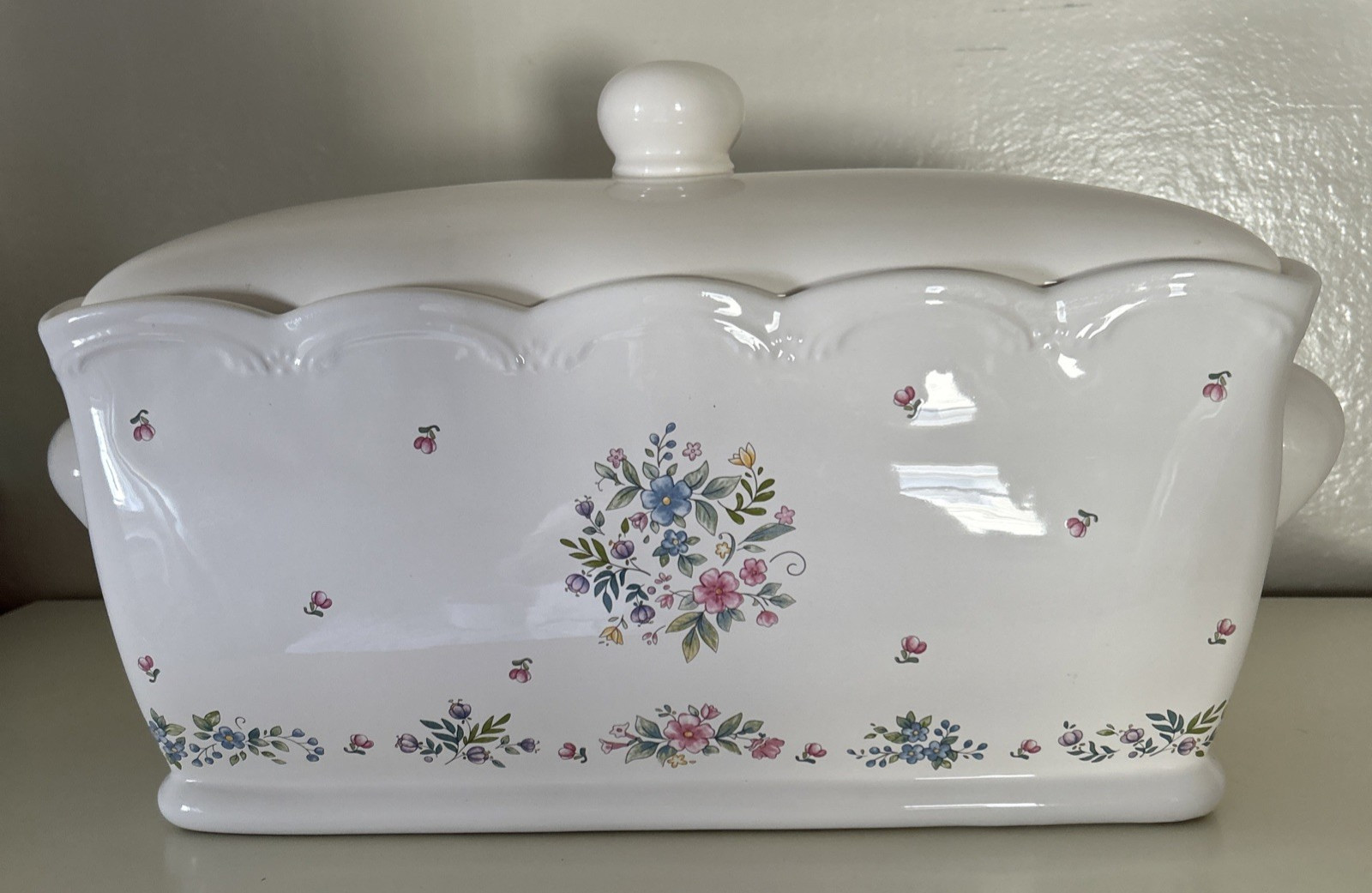 PFALTZGRAFF  MEADOW LANE BREAD BOX WITH LID STONEWARE ~ VERY RARE