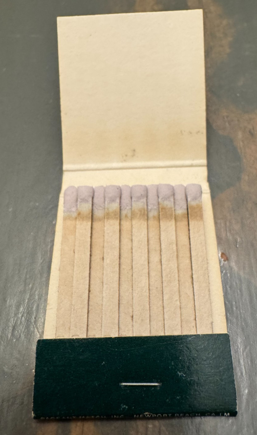 Knott's Berry Farm, Buena Park, CA,   New Matchbook, 20-Stick, Unstruck, Nice