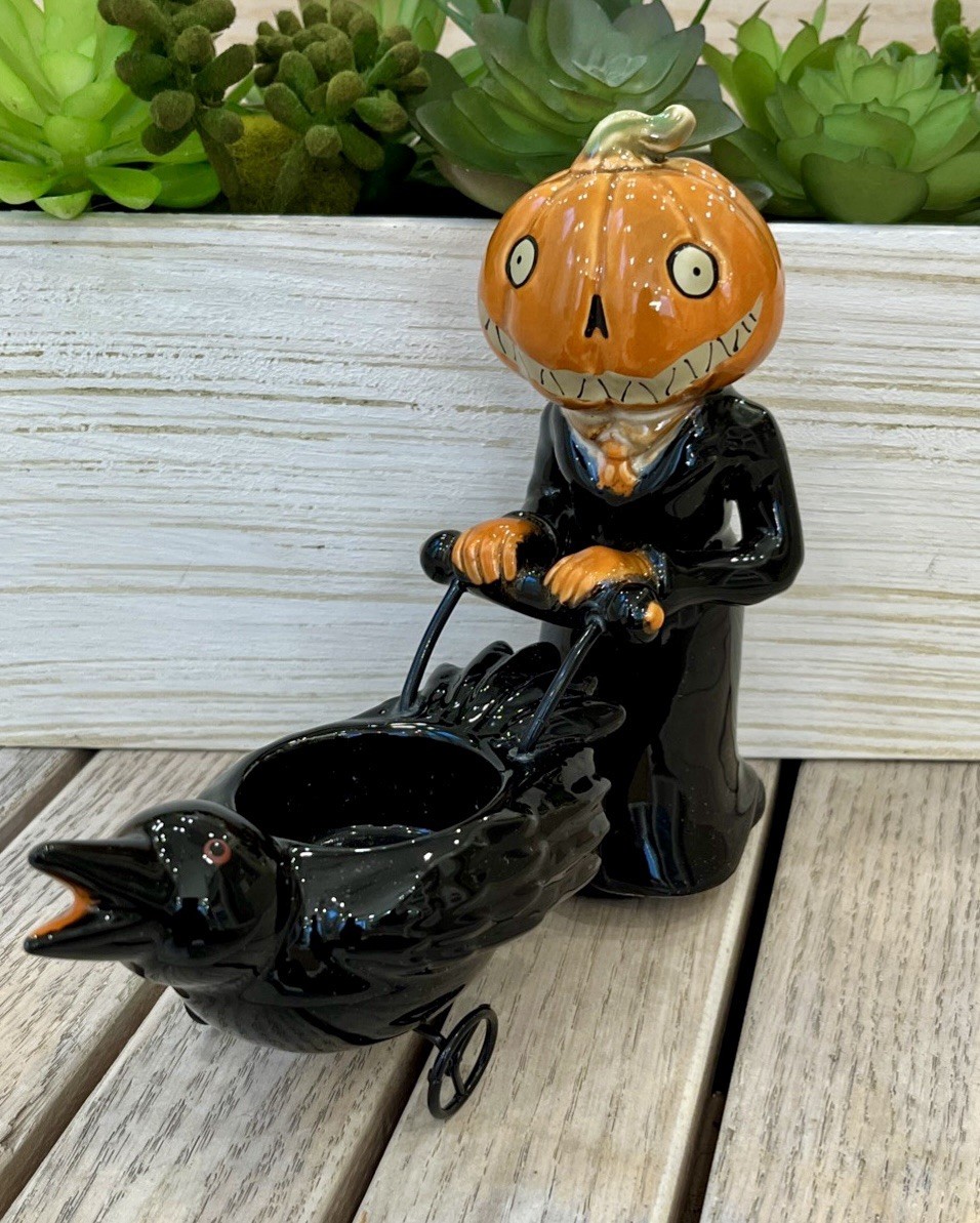 Yankee Candle PumpkinPeople Raven Carriage TeaLight Holder Halloween 2011 Rare Yankee Candle PumpkinPeople Raven Carriage TeaLight Holder Halloween 2011 Rare