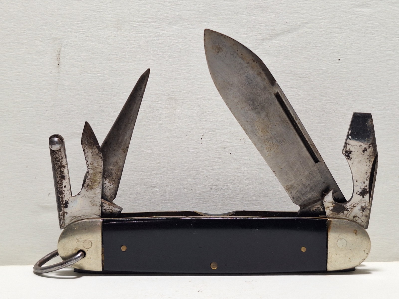 Vintage 1936-1952 IMPERIAL USA Camp Pocket Knife VERY OLD & USED QUITE RARE