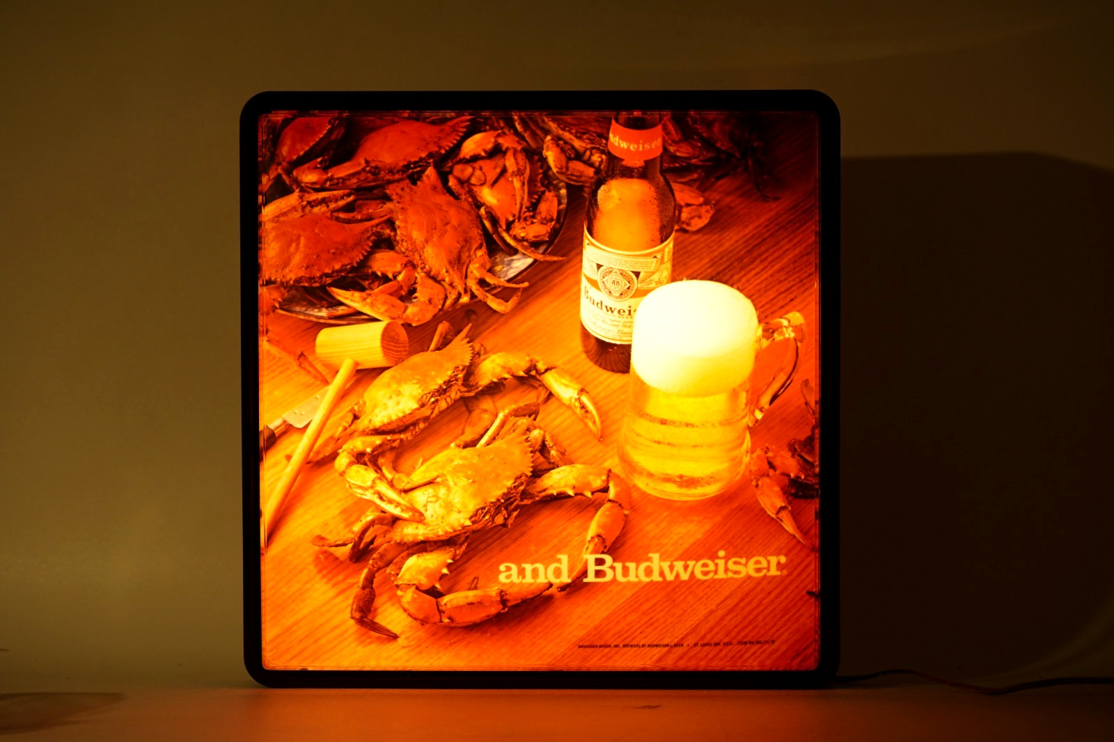 VTG 1980s Budweiser Lighted Sign Everbrite Beer Box Crab Seafood Bar Man Cave 17