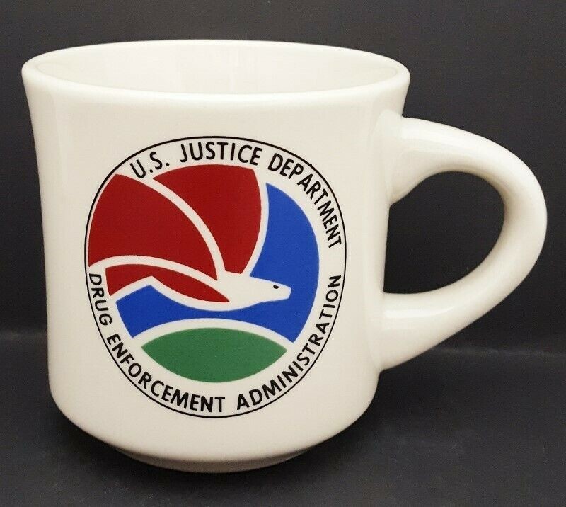 VINTAGE U.S. JUSTICE DEPARTMENT DEA DRUG ENFORCEMENT ADMINISTRATON MUG F23