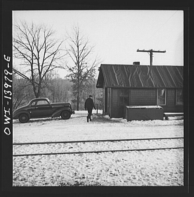 train Chicago and Freight between the Northwestern operations Railroad on