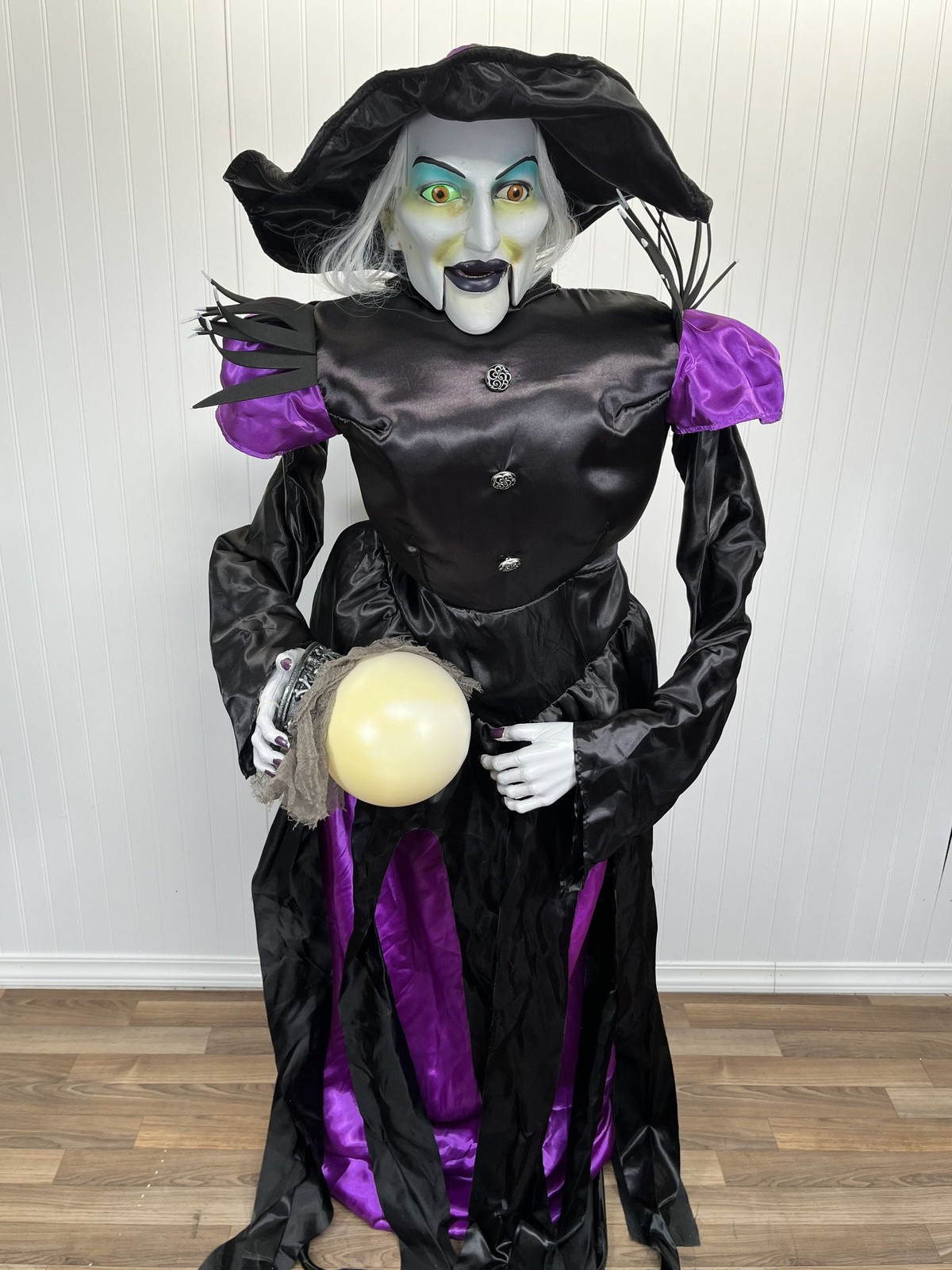 Animated Pan Asian Creations Halloween Witch Vintage RARE 
