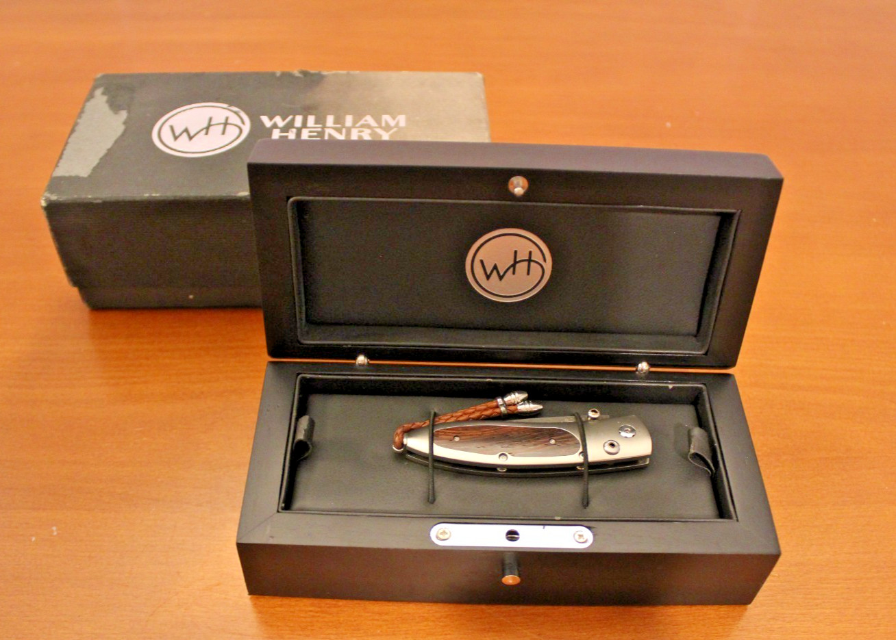 William Henry Monarch Granada Limited Edition - B05 GRANADA - 078/250 185-0758